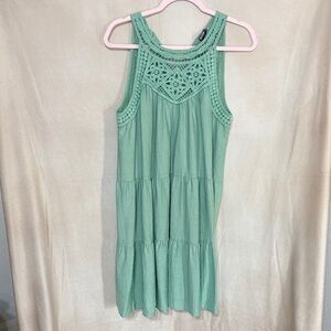 Green Sleeveless Crochet Dress
